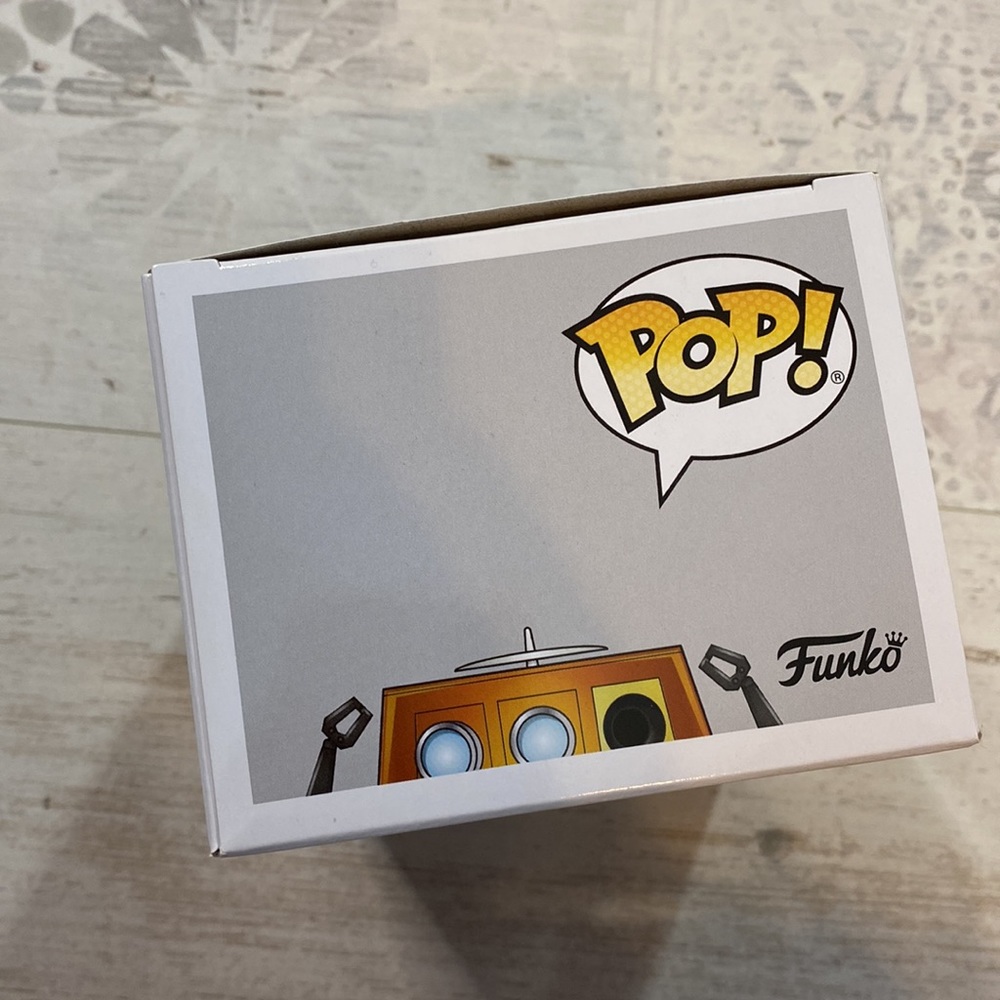 Funko Pop Chopper #133 Star Wars Rebels Exclusive Bobble Head - Picture 8 of 9